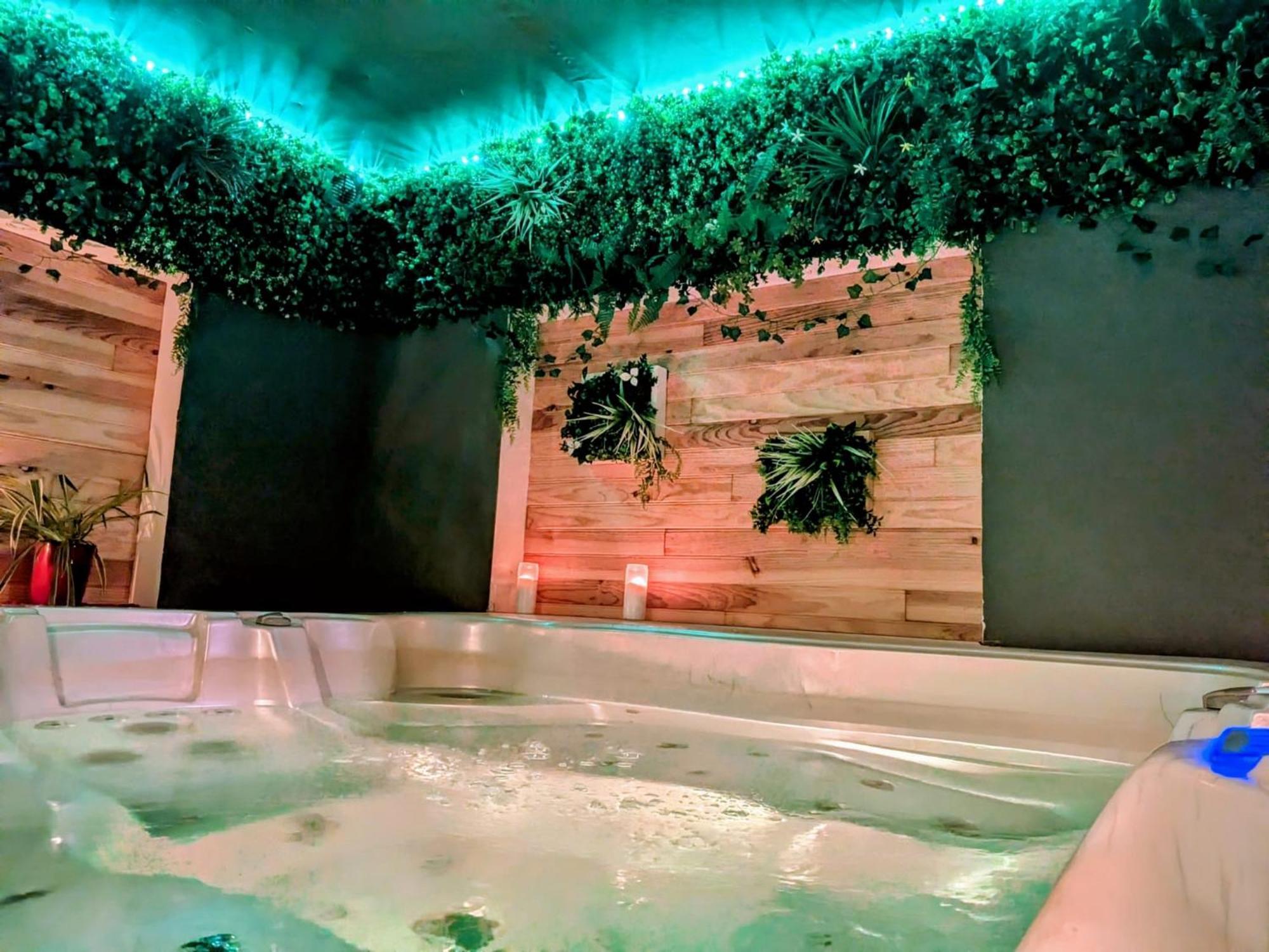L'Alcove Du 510 - Spa - Chambre Romantique - Sauna - Salle De Jeux Montauban Bagian luar foto
